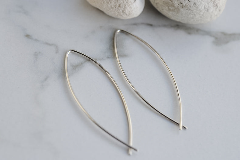 Fish Hook Threaders Gold and Silver