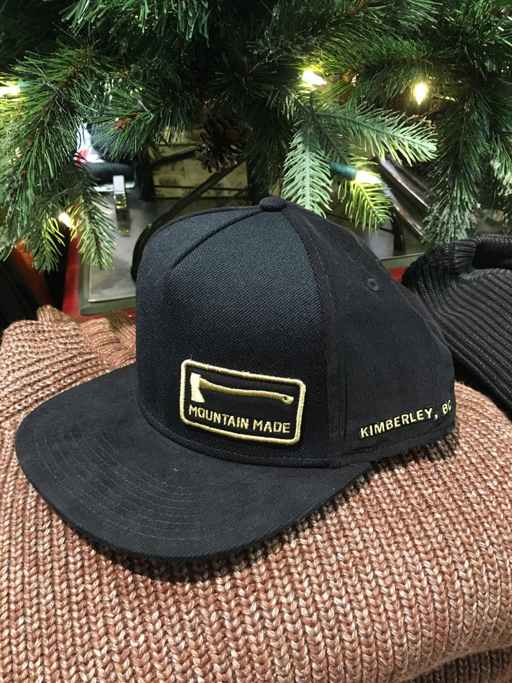 Mountain Made hat - solid black